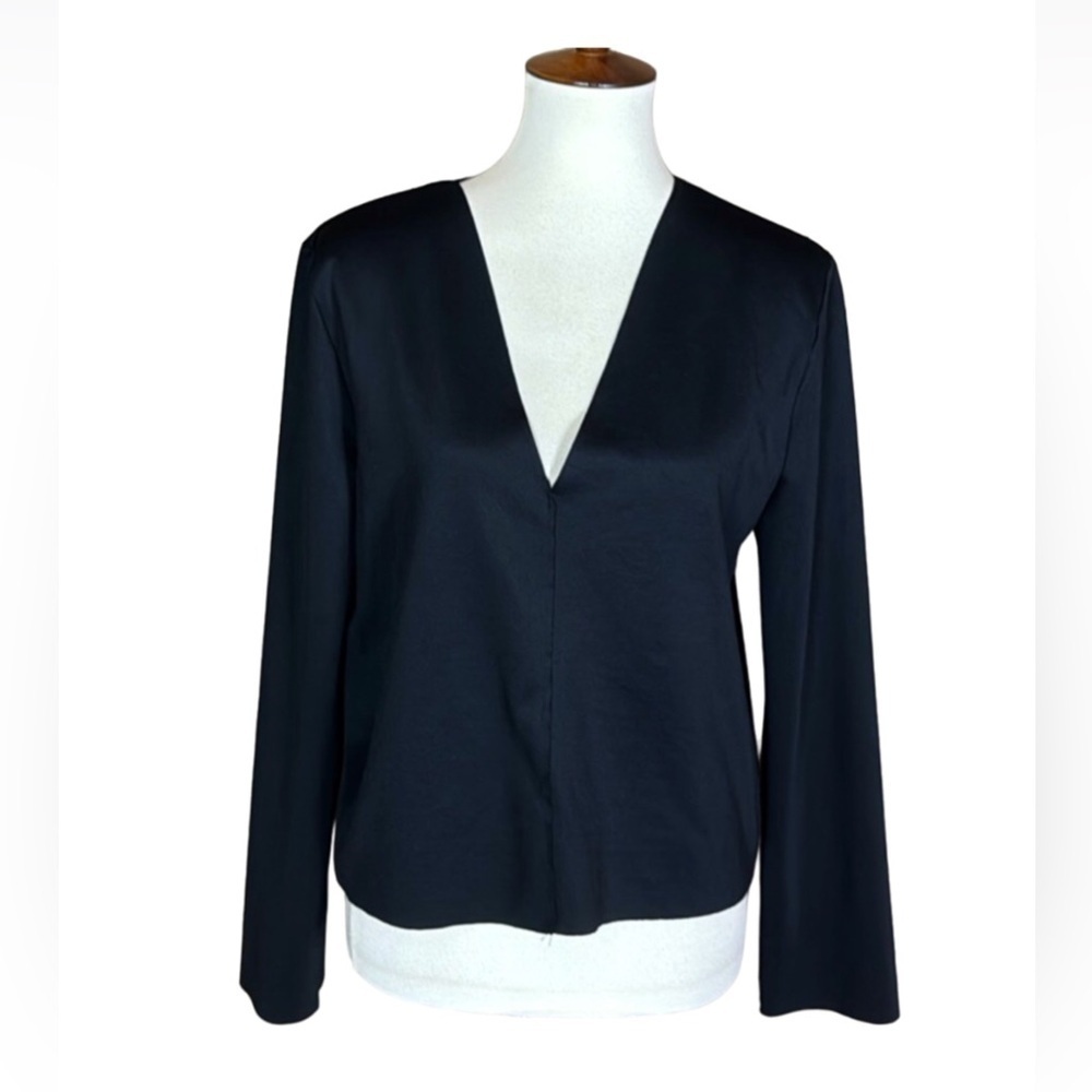 Zara black long sleeve v-neckline blouse Size Large New with tag